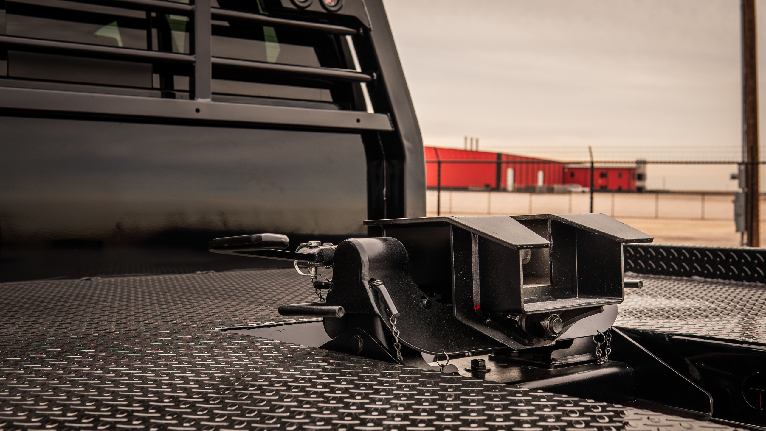 Low Profile Rear Dovetail Deck